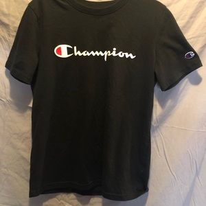 ❗️REAL AUTHENTIC👀Champion T-shirt size XL black shirt with logo front